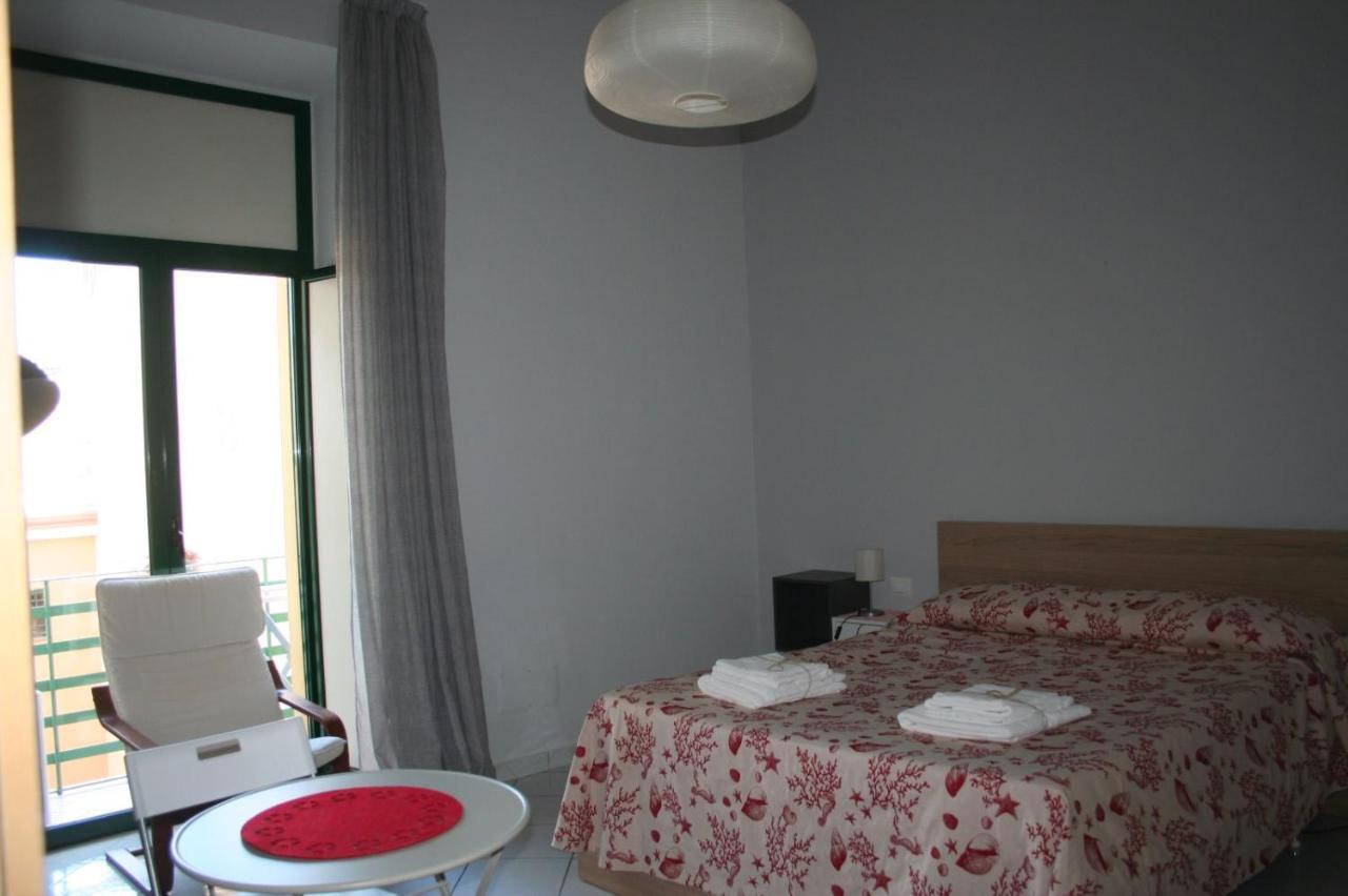 Double Room Private External Bathroom,1031789635:JPEG